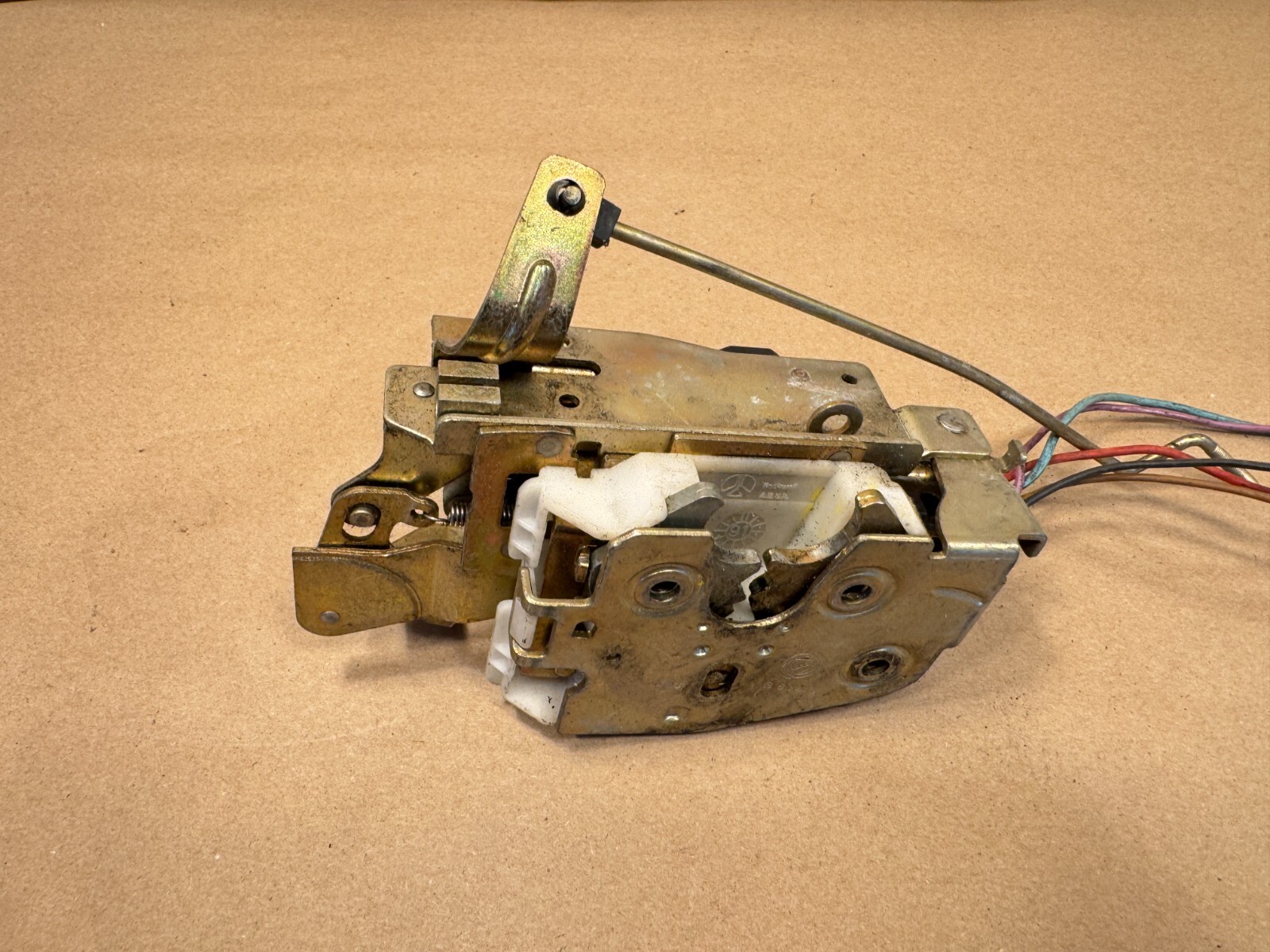 Ferrari 355 348 RH Door Lock With Cable Actuator OEM PN 64685200