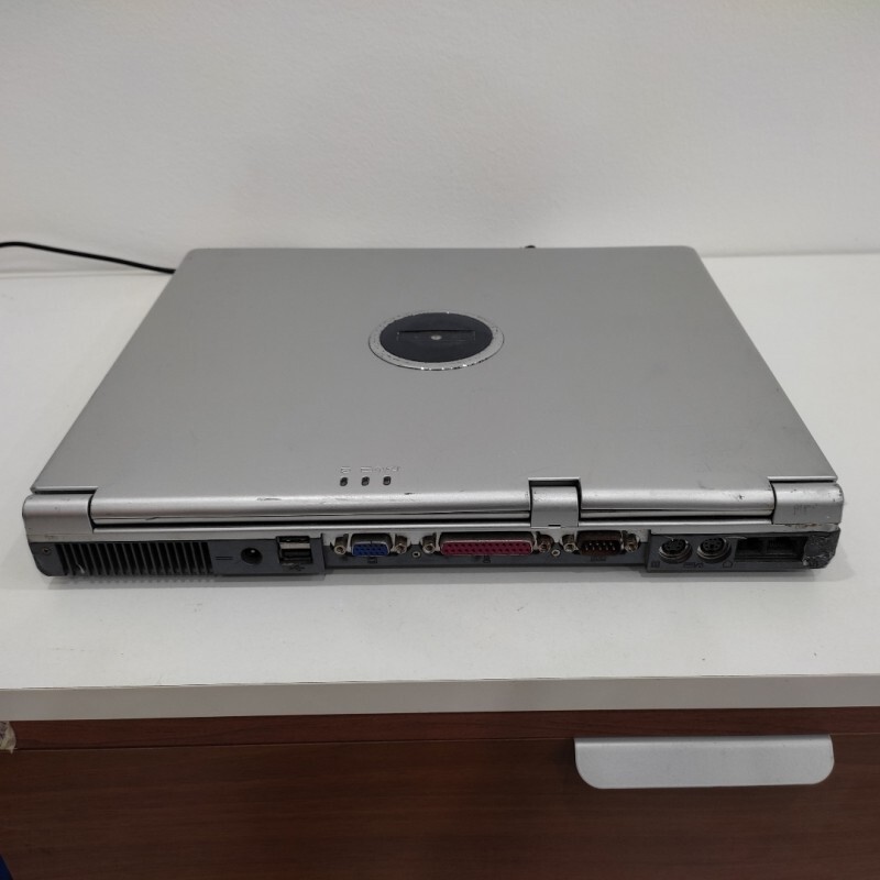 Notebook PC Computer CLEVO D400S Con Windows XP Seriale RS232