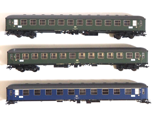 Märklin 29845 DB Ep III - Lot De 3 Voitures Voyageurs HO, Sans Boîte
