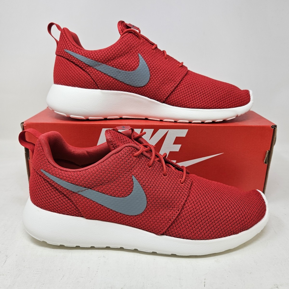nike roshe gym shoes
