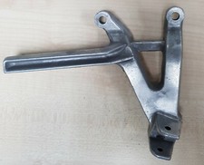 HONDA VFR400 / RVF400 REAR R/H FOOTREST HANGER