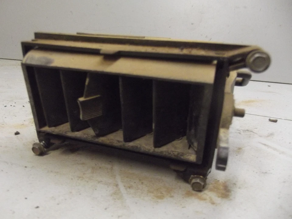 Buick Riviera 1972 usado tablero del conductor calefacción aire acondicionado ventilación Foto 2 de 4