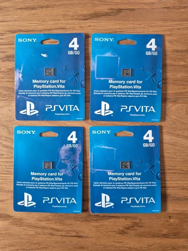 Carte mémoire PS Vita 4Go Sony officielle en lot de 4 pour sauvegarder vos jeux de console