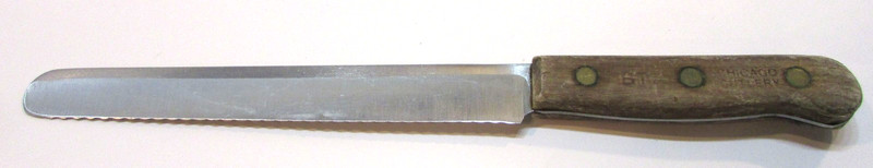 Vintage 1980's Chicago Cutlery 7" Serrated Blade Bread Slicing Knife Wood Handle