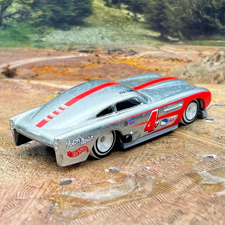 Coche diecast Hot Wheels Aston Martin DB4GT edición de alta velocidad ZAMAC 1:64 [J28] Foto 3 de 4