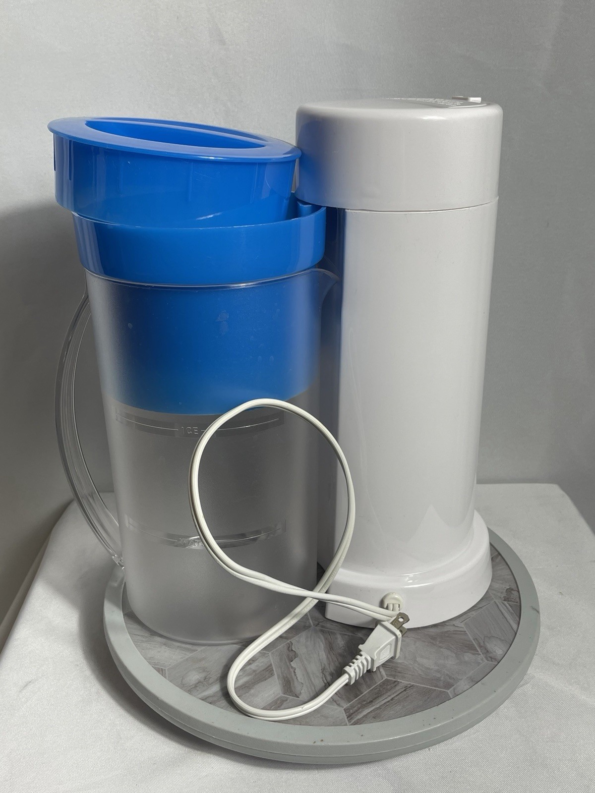 2 Qt Blue & White 700w Electric Brewer