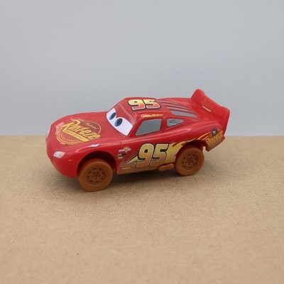 Disney Pixar Cars 3 Crazy 8 Crashers Lightning McQueen Spielzeugfahrzeug D1