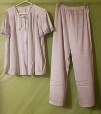 Vtg Vanity Fair 2-Piece Size Medium Nylon Pajamas Top Pants Set Pale Gray USA