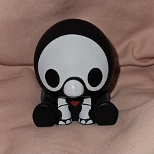 Toynami Skelanimals Mystery Vinyl Figure, Pudge the Turtle