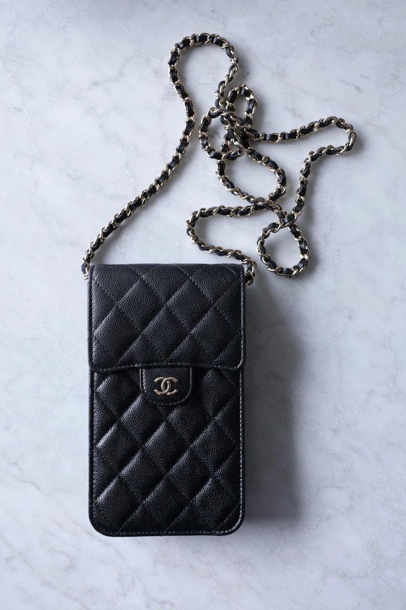 CHANEL ウォレット phoneholder レア！ ブラック 新品同様 Chanel O-Phone Holder with Chain, Black Caviar Leather, AP3880 | eBay