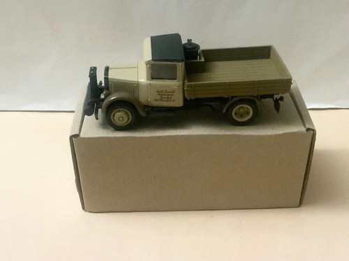 1/43 1935 Mercedes Bens L 1500 gas generator truck handmade by ALF - 第 1/6 張圖片