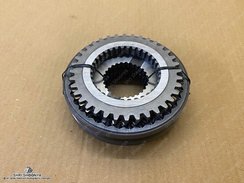 John Deere Genuine Synchroniser Set SJ40897 RE260847 and SJ39473  