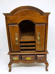 1 12 Dollhouse Miniature Queen Anne Wooden Wardrobe