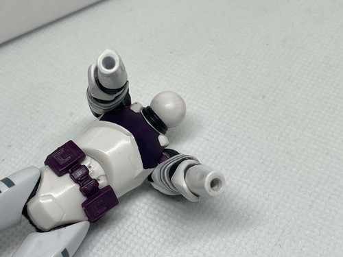 Star Wars: Republic Purple Battalion Clone Trooper Figure Hasbro 2005 body parts - Picture 3 of 7