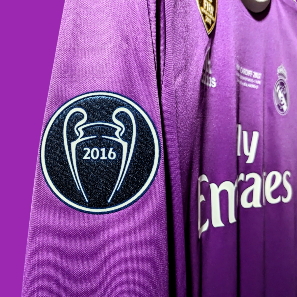 16/17 Real Madrid Champions League Final Player Issue Away Jersey
