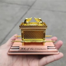 Arca de la Alianza Chapada en Oro 4.4"x2.4" VENDEDOR DE EE. UU. Réplica de Cobre con Base
