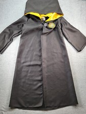 Harry Potter Youth Hufflepuff Hooded Cape Black  Yellow One Size See Pictures