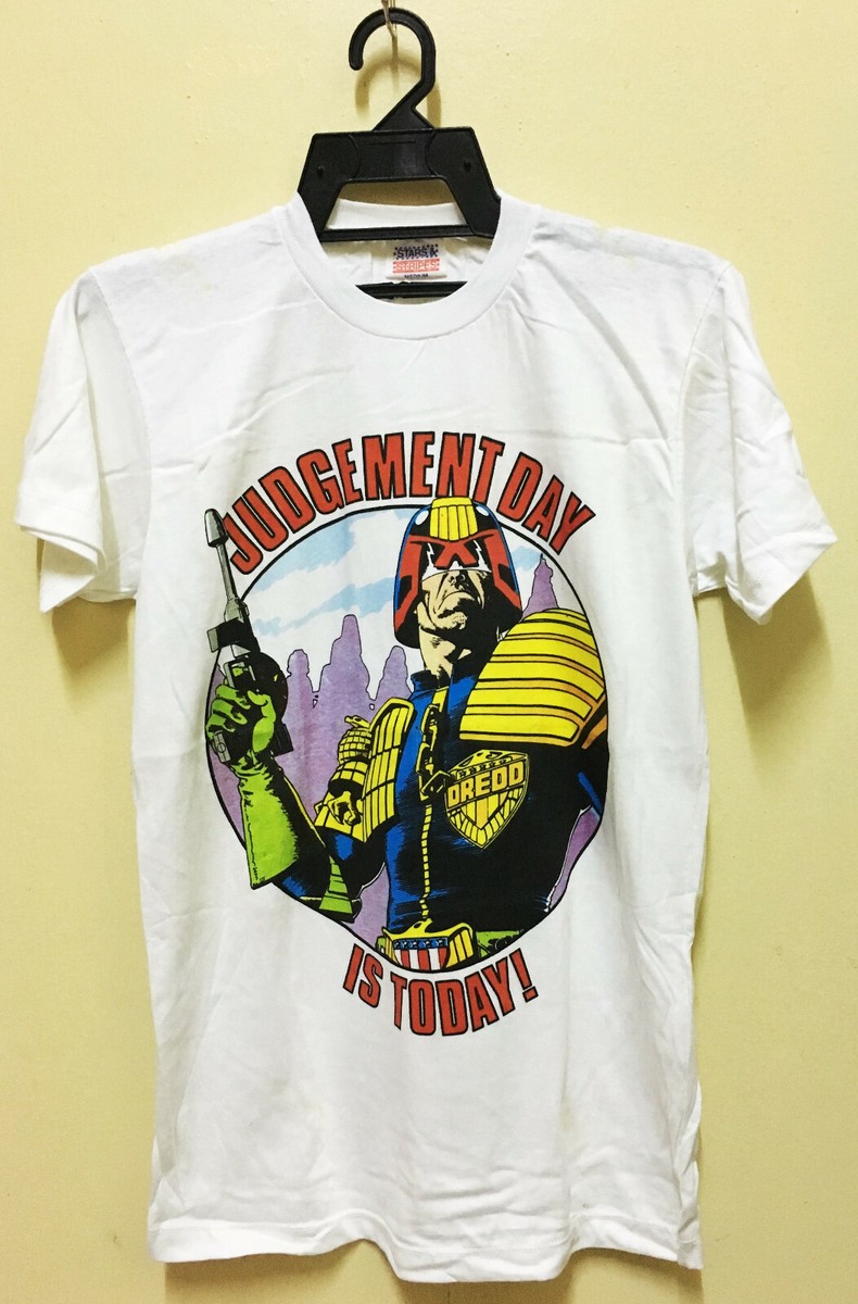 VINTAGE 80's 2000AD JUDGE DREDD COMIC IPC MAGAZINE T-SHIRT VINTAGE 80's 2000AD JUDGE DREDD COMIC IPC MAGAZINE T-SHIRT