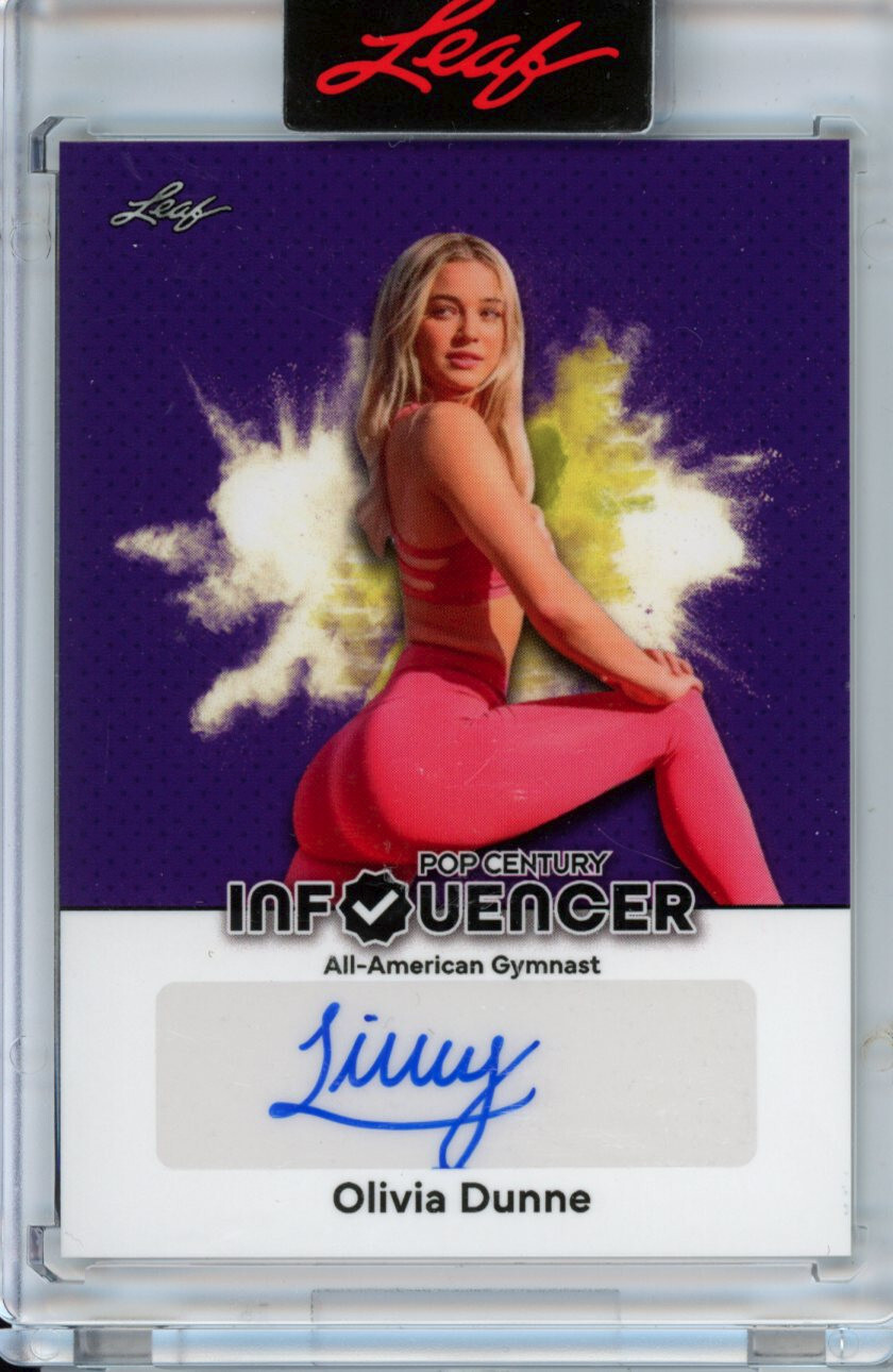 2022 LEAF POP CENTURY AUTOGRAPH OLIVIA LIVVY DUNNE ROOKIE CARD IN 
