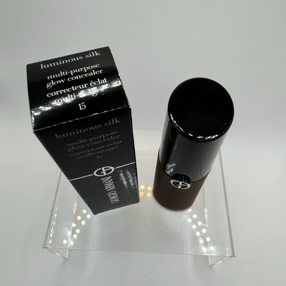 NIB Giorgio Armani 15 Luminous Silk Multi-Purpose Glow Concealer 0.40oz 12ml - Image 4 of 4
