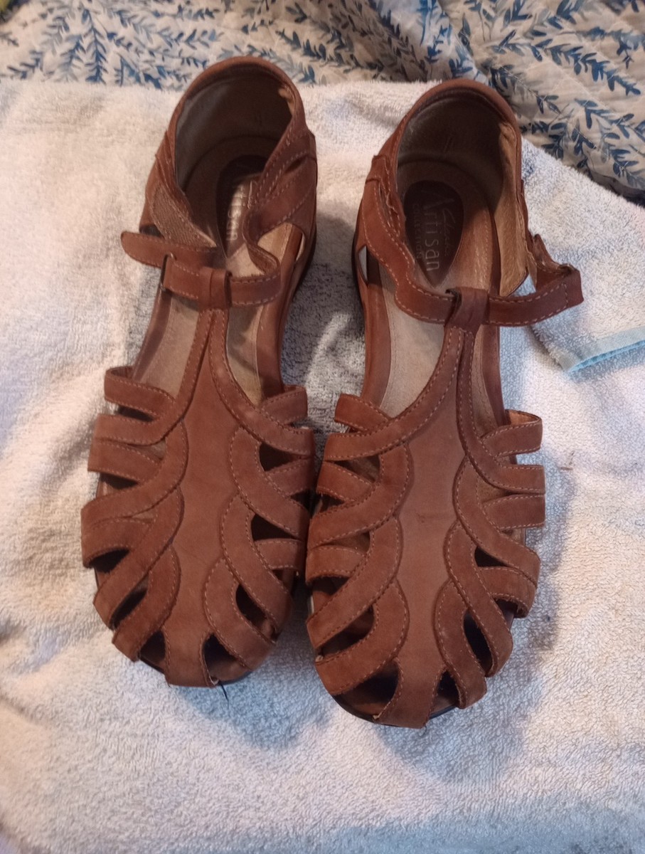 clarks artisan collection