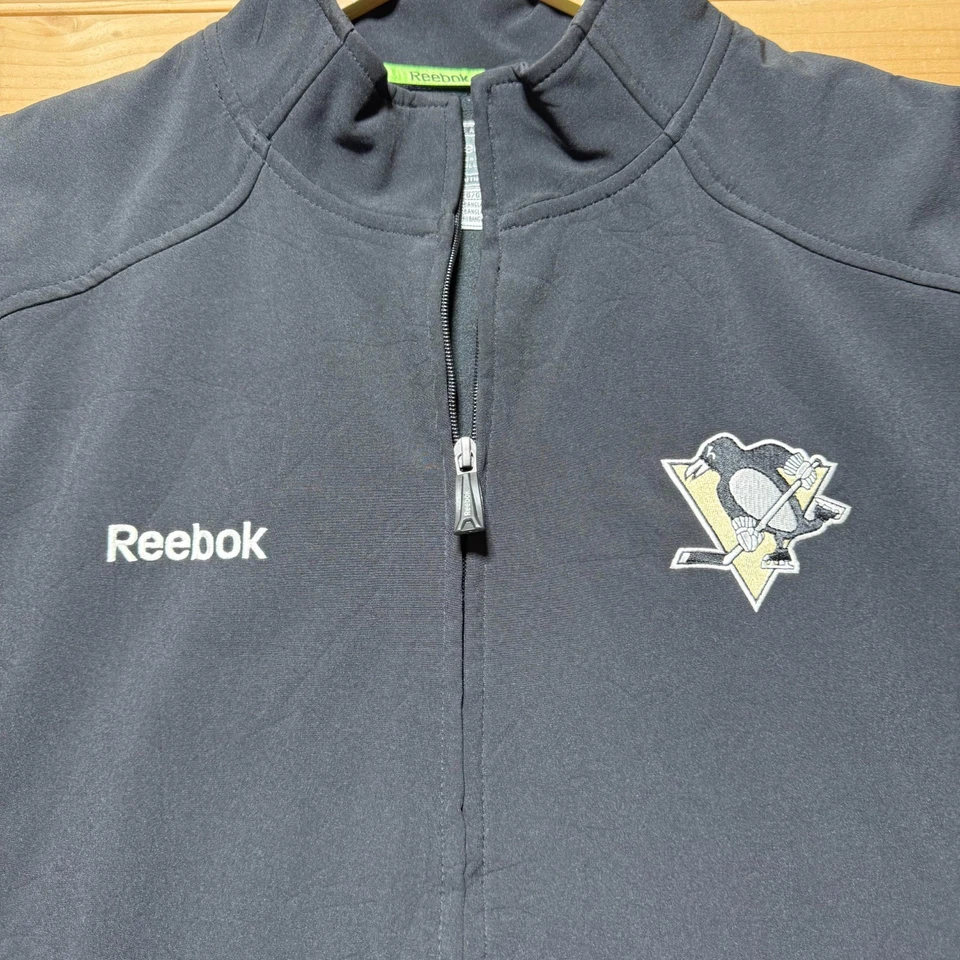 Chaqueta Y2K Reebok Center Ice Pittsburgh Penguins NHL Cremallera Completa Cuello Simulado - Grande Foto 2 de 4