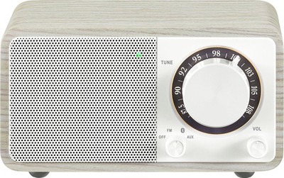 Sangean WR-7 Plus Portables FM-Radio Mondlichteiche