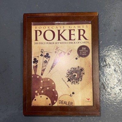 Bookcase Games Poker Set