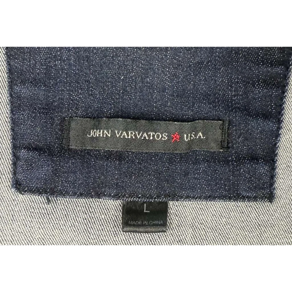John Varvatos EE. UU. Hombres Grande Azul Oscuro Denim Camionero Chaqueta Lavado Bolsillos Botones Foto 4 de 4