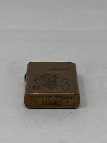 Zippo American Flag American Eagle Since 1932 Vintage Made In USA - Picture 5 of 15