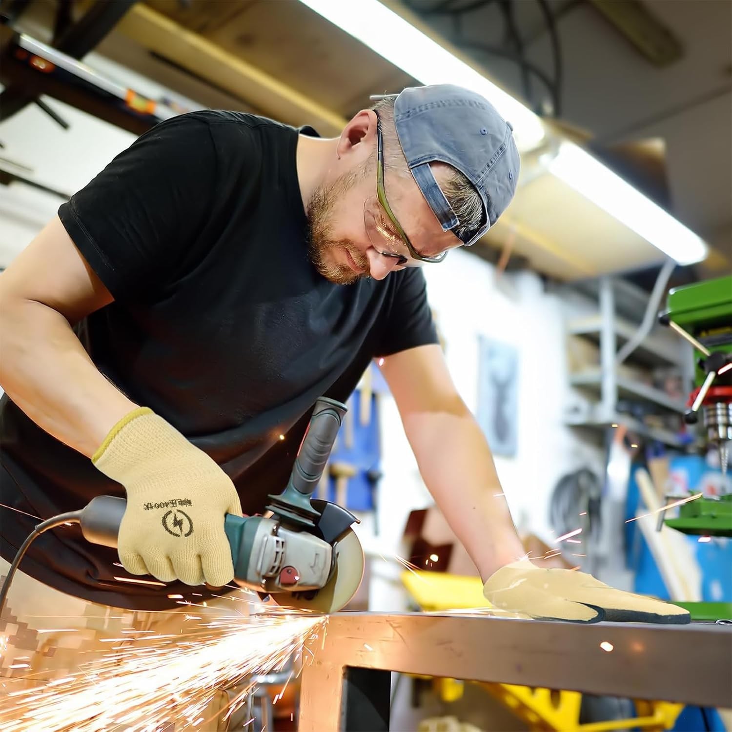 High Voltage Resistant Insulated Electrician Gloves with Flame Retardant Protection