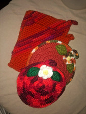 2 Sets-Crocheted Red Hot Pads Potholders/ Red with Flower Trivets Retro 4 Pc's