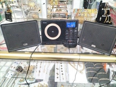 TEAC TD-X300i MICRO HIFI ANLAGE MIT SUBWOOFER, CD PLAYER, MP3 IPOD, FERNBEDIENUNG GEBRAUCHT
