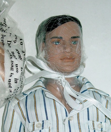 RARE ~ Tonner / Effanbee ~ 17" Havana Basil St. John ~ LE 300 ~ MIB - Picture 2 of 7