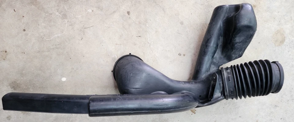 2001-2007 Chevrolet GMC Cadillac 5,3 л 6,0 л воздухоочиститель выпускной воздуховод OEM. 15060999 - Изображение 4 из 4