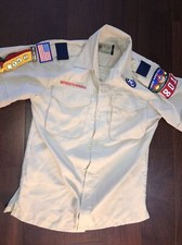 Boy Scouts of America Uniform Youth Shirt Medium Plain Tan Plus Patches And Pins