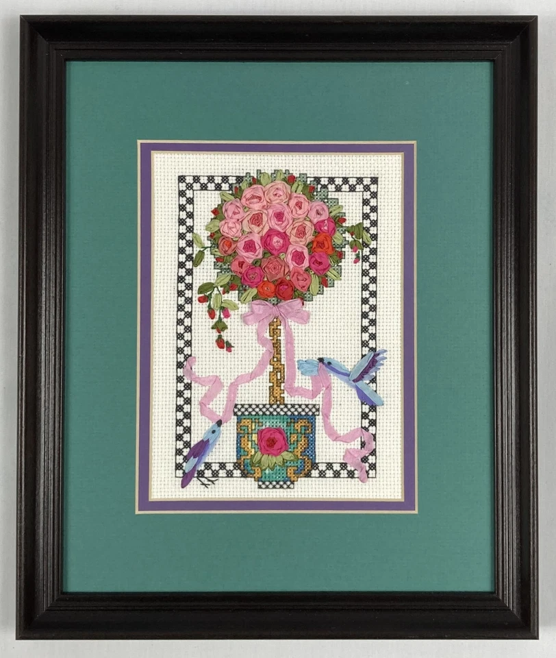 Cinta de seda acabada vintage "Topiario floral" cuadro mate y enmarcado 12"x10" Foto 2 de 4