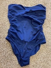   NWT Shade  Shore Women  s One-Piece Swimsuit M