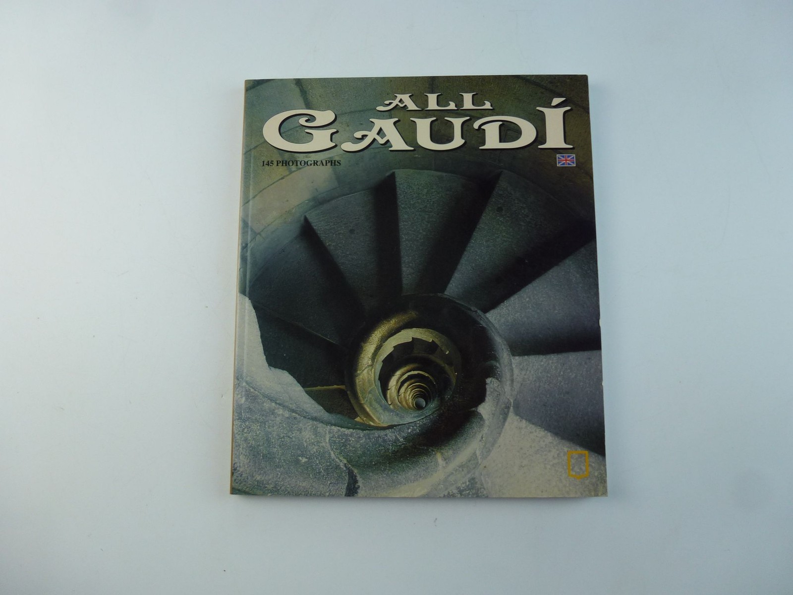 All Gaudi Book 145 Photographs Paperback 2002 Editorial Escudo de Oro Barcelona