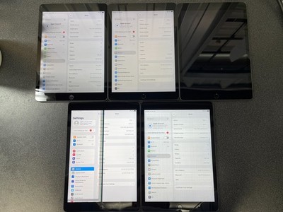 Lot of 5 x Apple iPad 9th Gen 256 GB, 10.2 in - Salvage