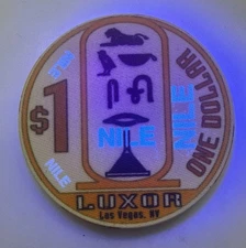 $1 LAS VEGAS Nevada LUXOR CASINO CHIP - Linen “NILE” UV 1993