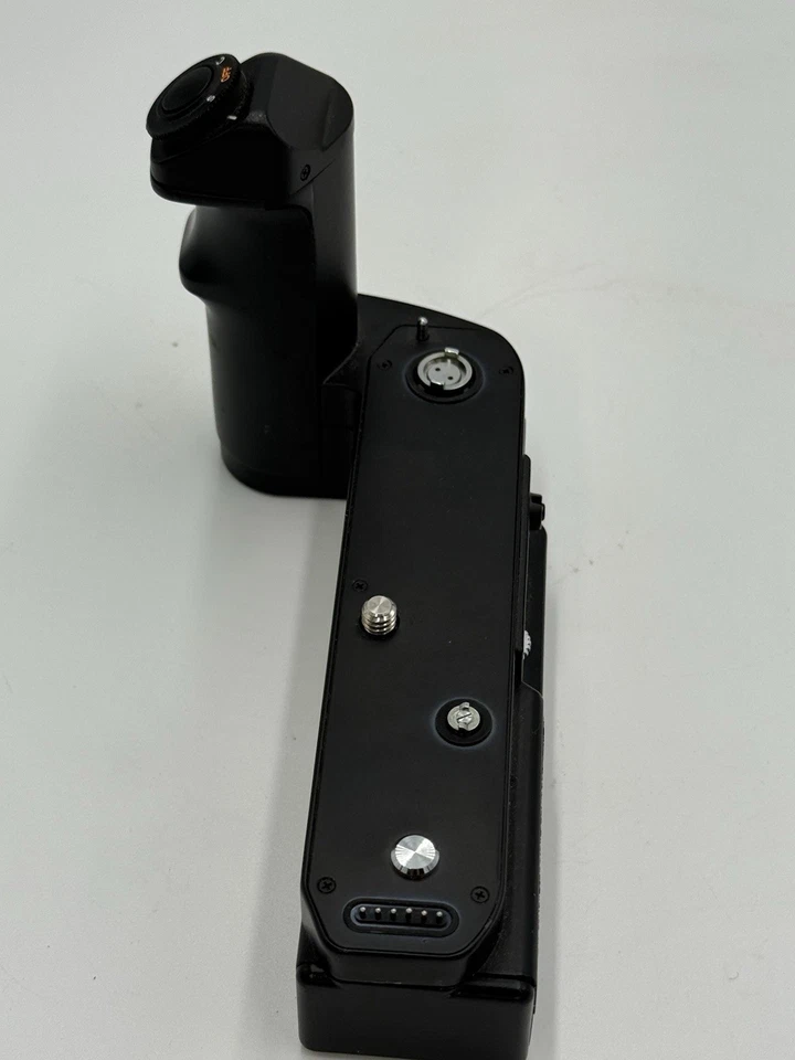 佳能 AE Power Winder FN Power Winder 适用于 F-1 单反相机 — 第 2/4 张图片