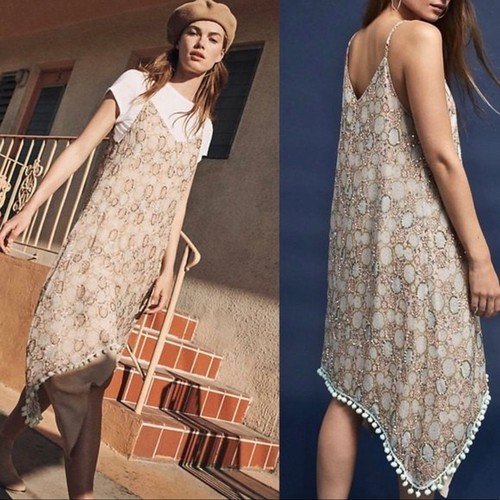Anthropologie Raga Amalfi Sequin Pom 