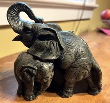 Vintage Elephant Wax Candle Grannycore Hippie BOHO Mom & Baby Good Luck 5"
