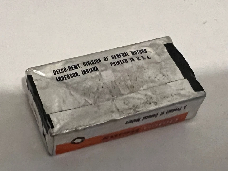 JUEGO DE PUNTOS DE CONTACTO DELCO REMY OEM NOS D108P #1954557 en paquete sellado con lámina Foto 2 de 3