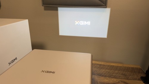 XGIMI Horizon Ultra 4K Projector - 2300 Lumens, Dual Light, DLP, Dolby Vision - Picture 10 of 12