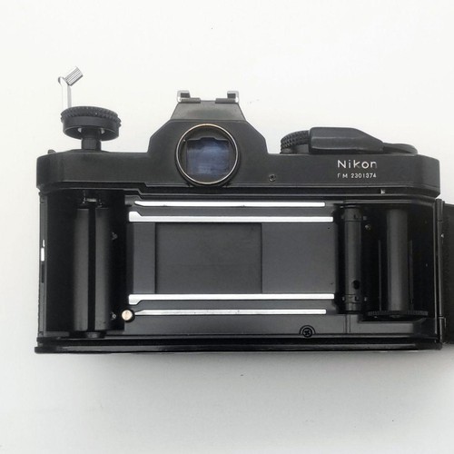 Direct from JapanRare Showa Retro Nikon FM Nikon Lens New Battery - Picture 8 of 11