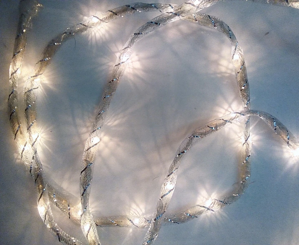 Luci di Natale * Nastro Argento Vintage * con lucine natalizie  - Immagine 4 di 4