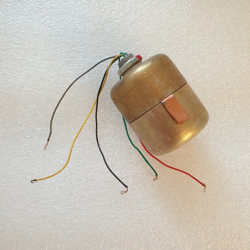 Vintage Tesla Microphone Input Transformer turns ratio 1:1.11 - Afbeelding 2 van 9