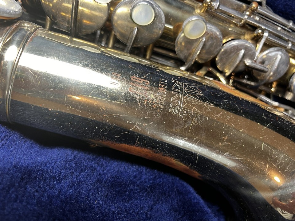 King Cleveland 613 Gold Woodwind Musical Instrument Saxophone With Case